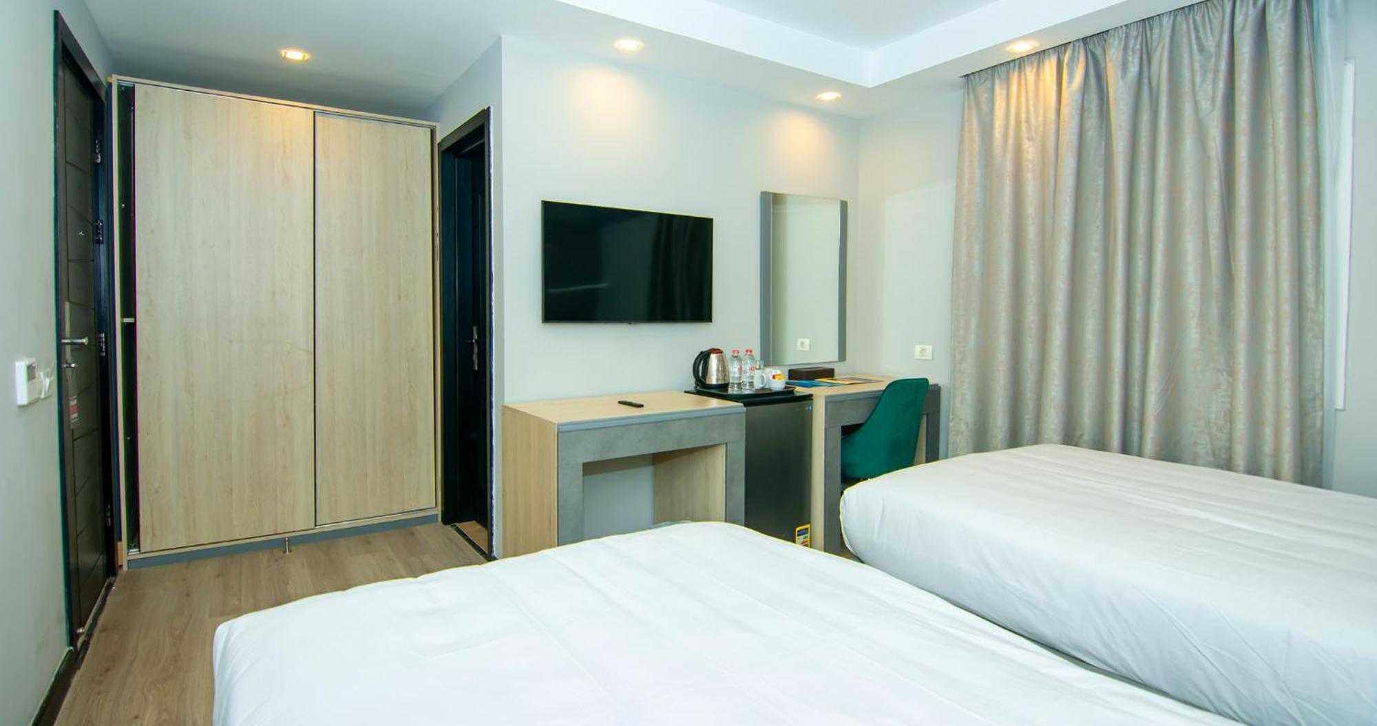 Ocean Blue Budget Bed & Breakfast Cairo